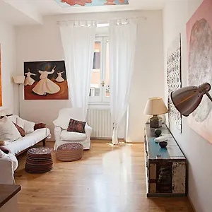 https://casa-dartista.it-romehotels.com